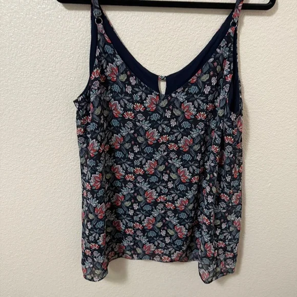Cabi Flirt V Neck Tank Floral Print Sz Large #5224 - Picture 7 of 10